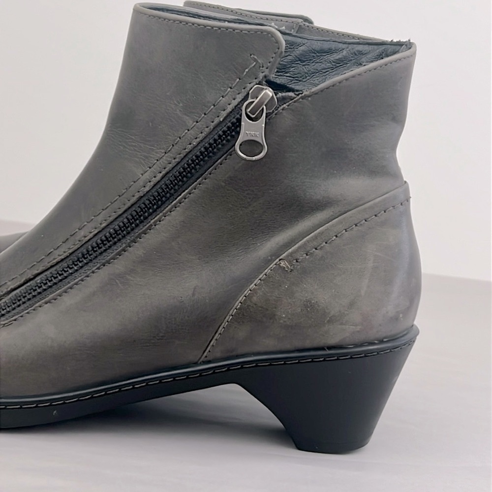 Dansko Billie Grey Ankle Boots Soft Leather Burnished Nappa Grey Womens SZ 8.5 9 - Picture 2 of 14